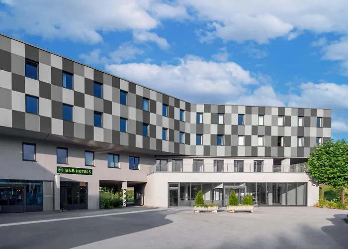 7 Days Premium Salzburg-urstein Hotel 3*